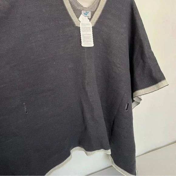 Save the Ocean Sustainable Pullover Poncho Gray Colorblocked Lightweight Warm - Picture 4 of 7